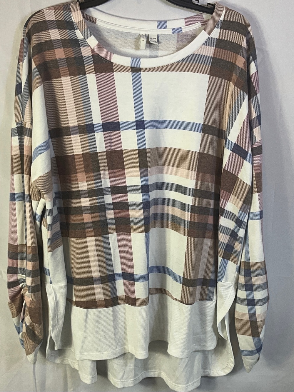 EST. 1946 Long Sleeve Plaid Crewneck Top Size 18-20